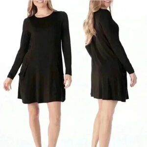 Betabrand Jersey-Silk Blend Sweatshirt Dress M
Black Zip Pocket Travel